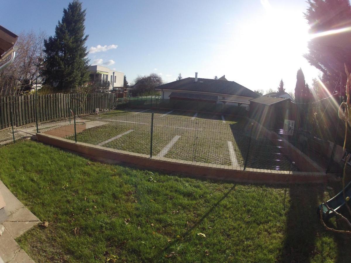 Hotel Olympos Panzió Budaörs Zewnętrze zdjęcie
