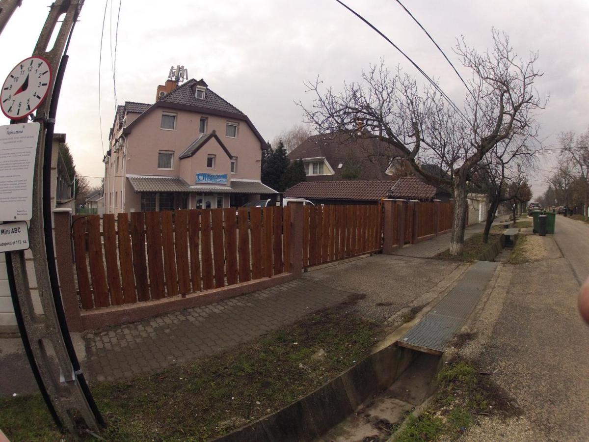 Hotel Olympos Panzió Budaörs Zewnętrze zdjęcie